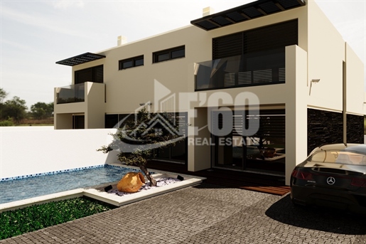 Advert pic 0