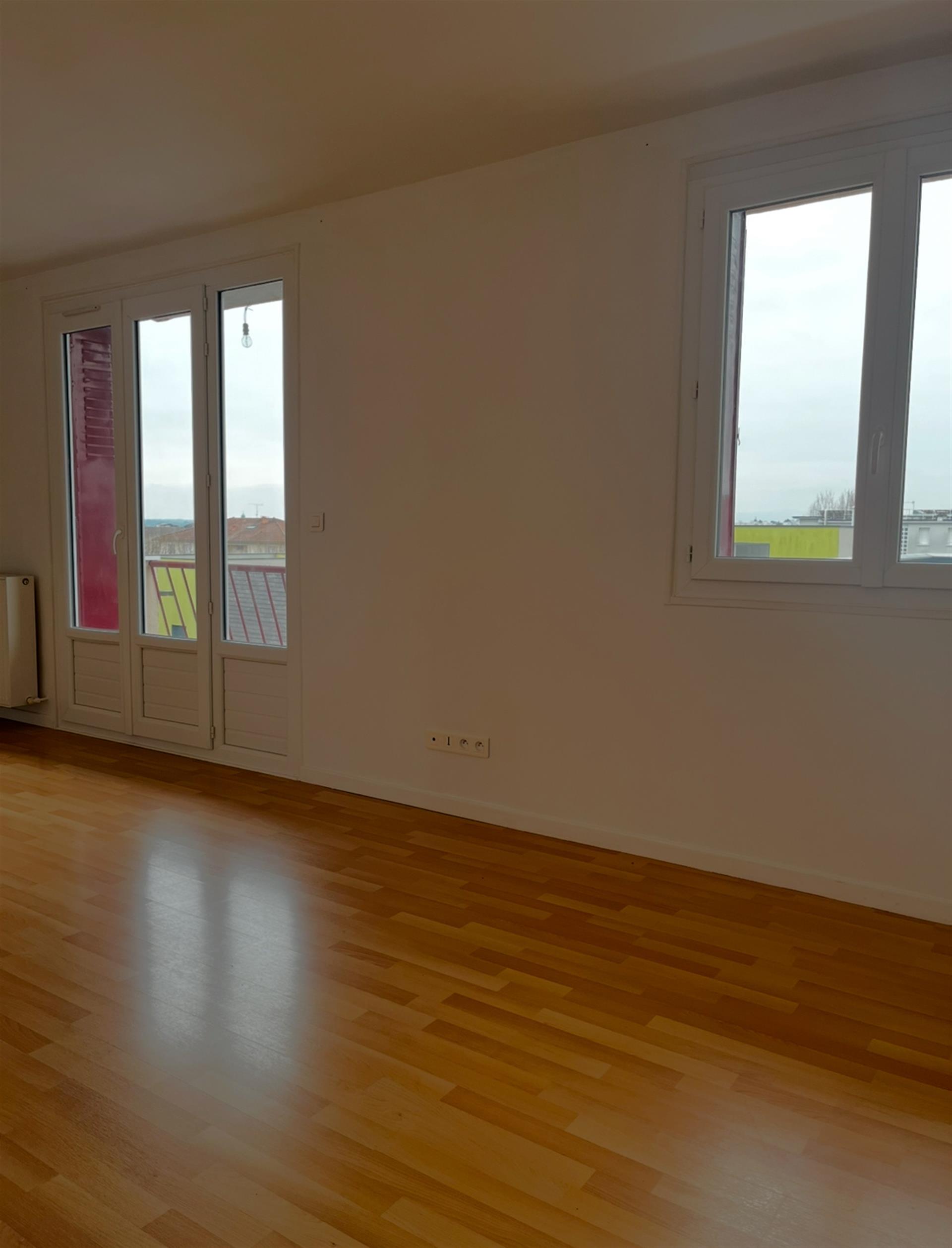 Top Floor T3 Apartment