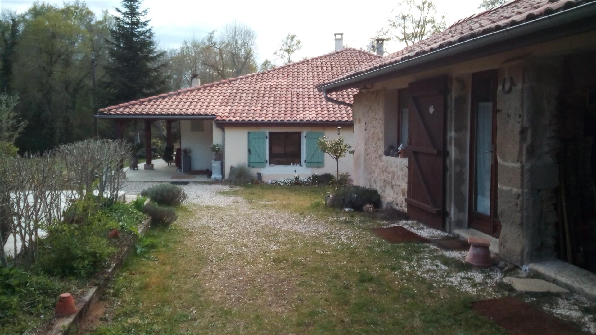 Beautiful property near Mont de Marsan