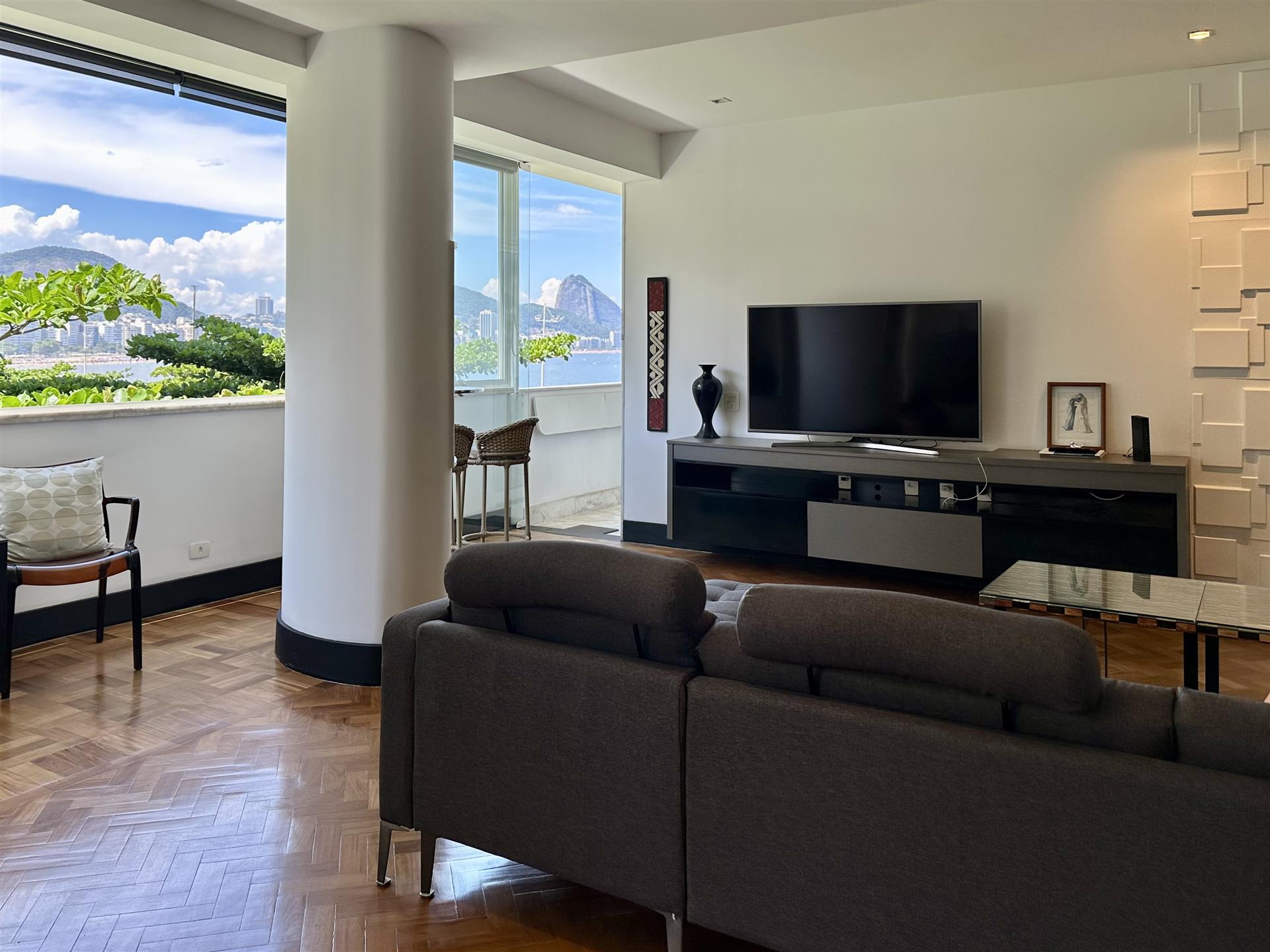 Luxury flat with privileged view in Copacabana