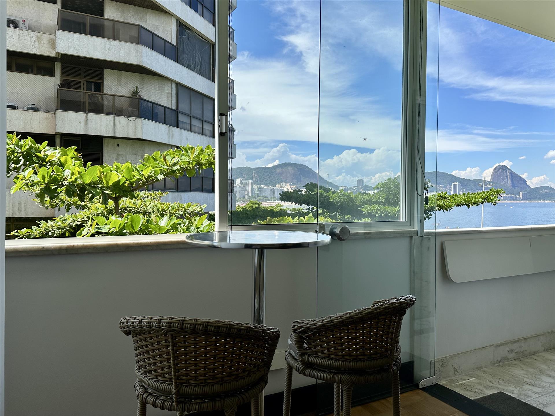 Luxury flat with privileged view in Copacabana