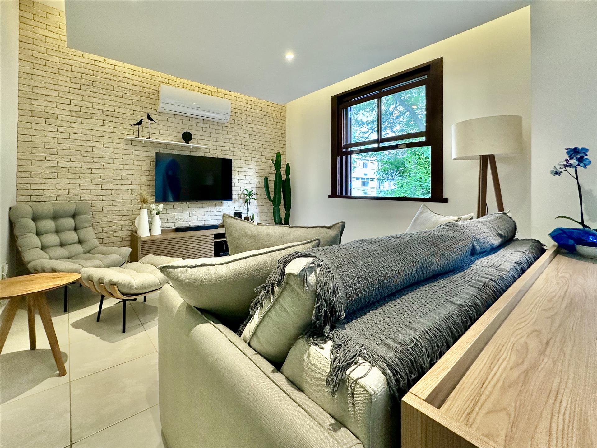 Comfortabel en modern appartement te koop in Ipanema.