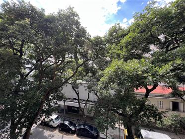 Apartment for renovation for sale in Ipanema