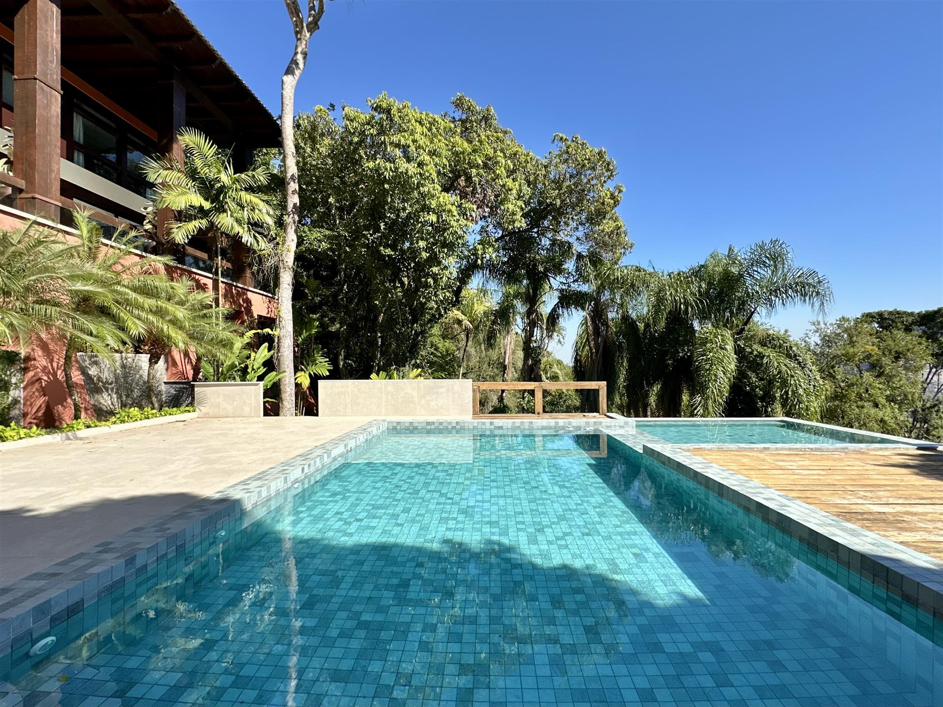 Renovated Mansion in Jardim do Itanhangá with View