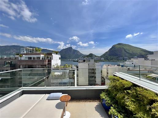 Triplex penthouse met uitzicht op Lagoa en de bergen in Ipanema