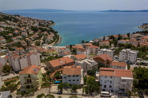 Vacation House Okrug Gornji en