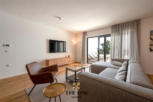 Newly built semi-detached villa with a pool, Kostrena