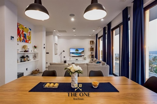 Villa on hilltop with breathtaking views in Omiš