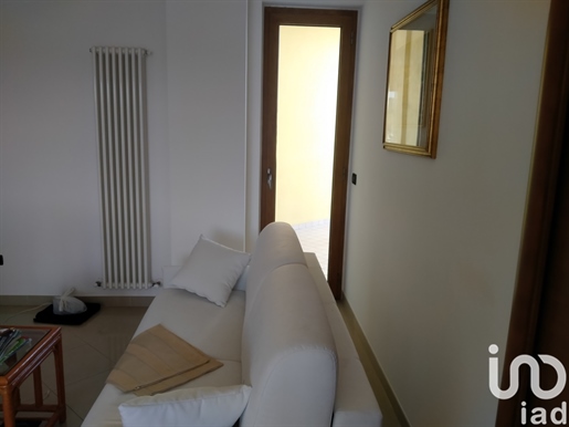 Sale Apartment 85 m² - 2 bedrooms - Mosciano Sant'Angelo