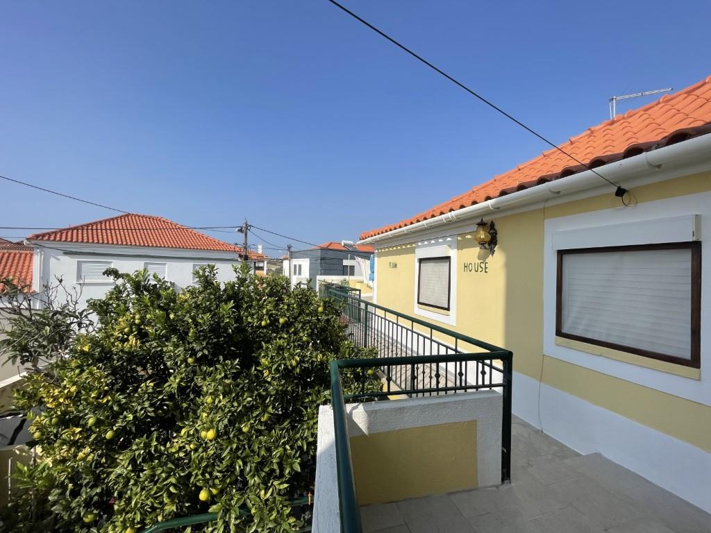 House 2 Bedrooms Duplex Sale Lourinhã