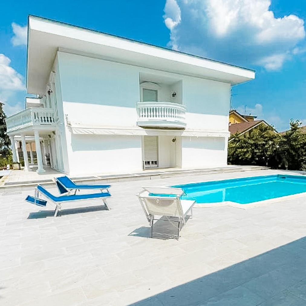Elegant Villa in Lainate, Lombardy