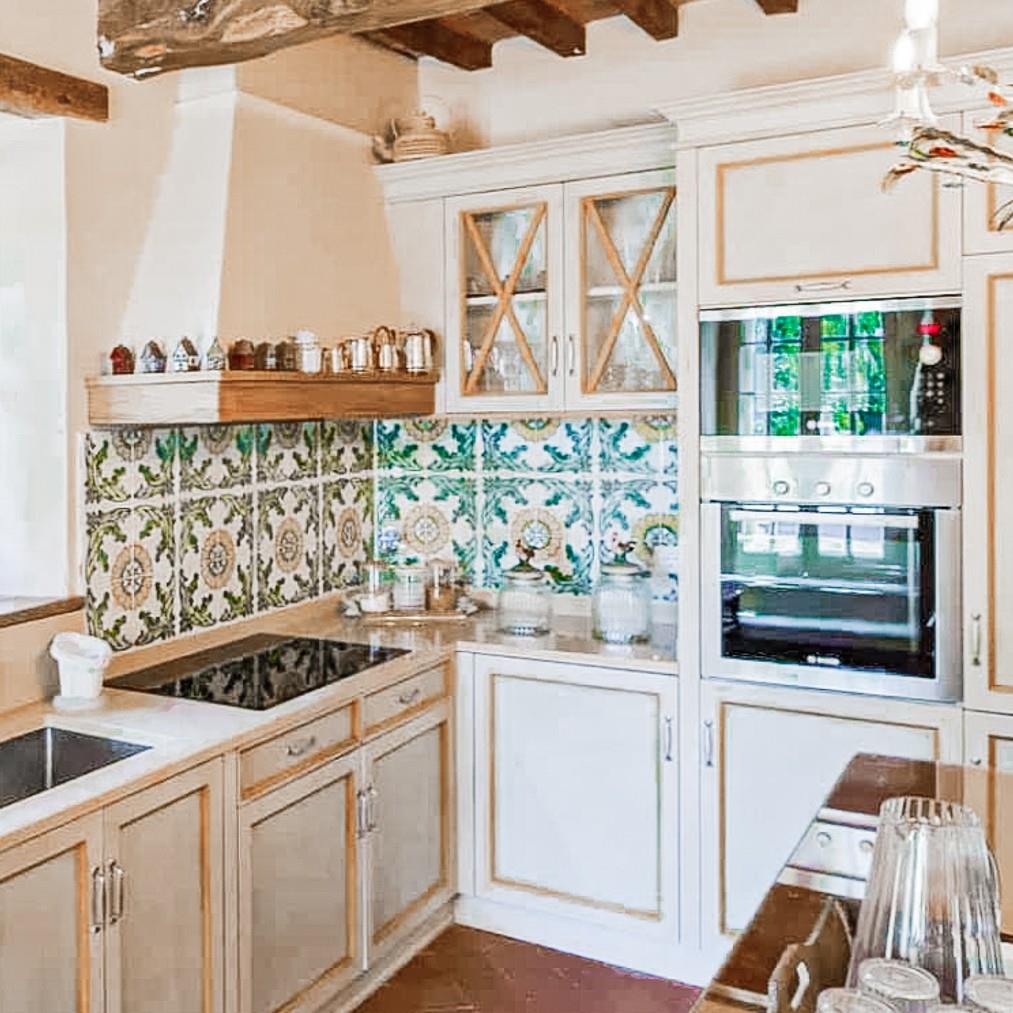 Casale di Prestigio a Cortona, Toscana con Piscina