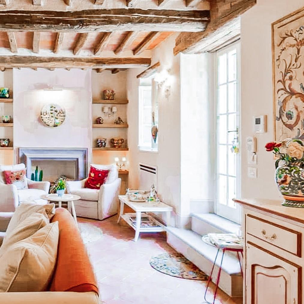 Casale di Prestigio a Cortona, Toscana con Piscina