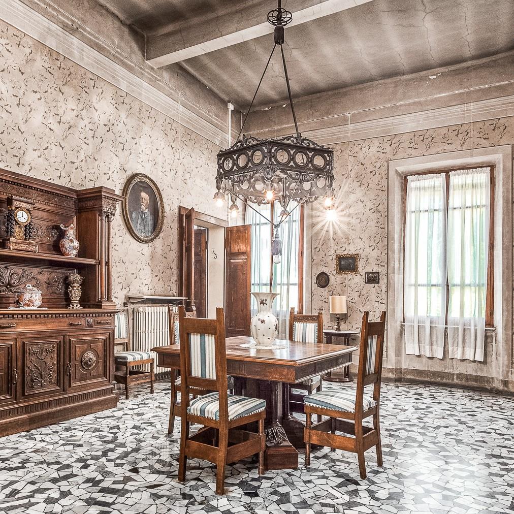 Majestic Palace in Reggio nell'Emilia, Emilia-Romagna