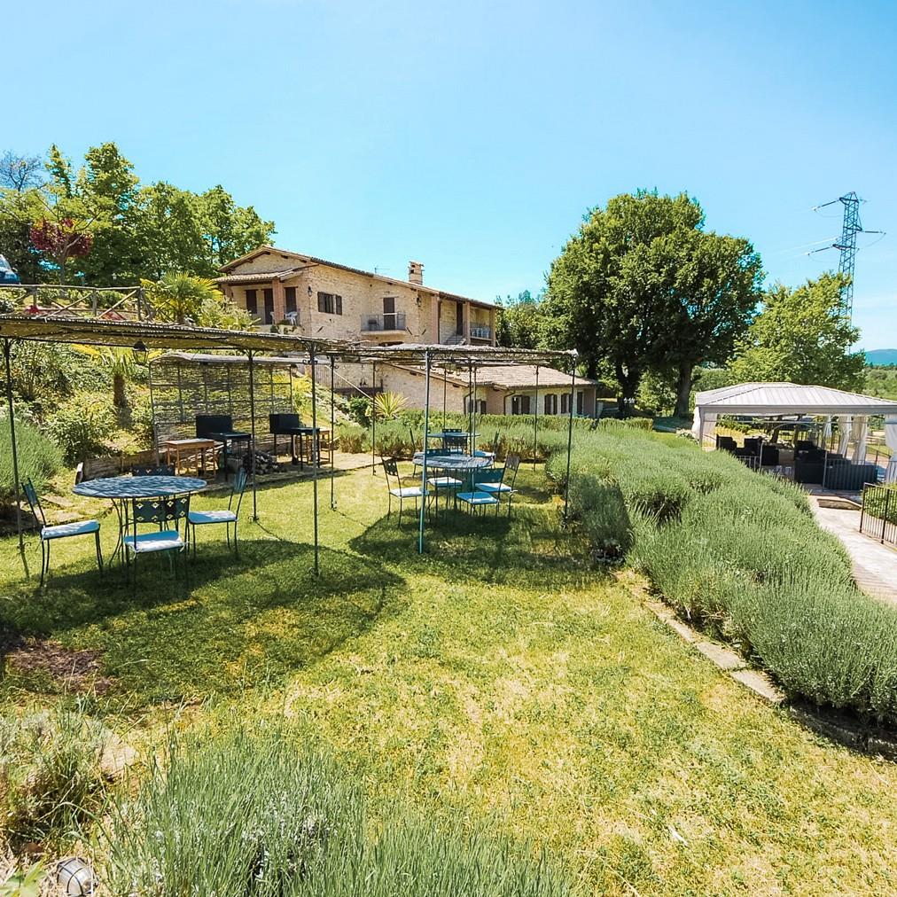 Rustic Country House with Views in Spoleto, Umbria