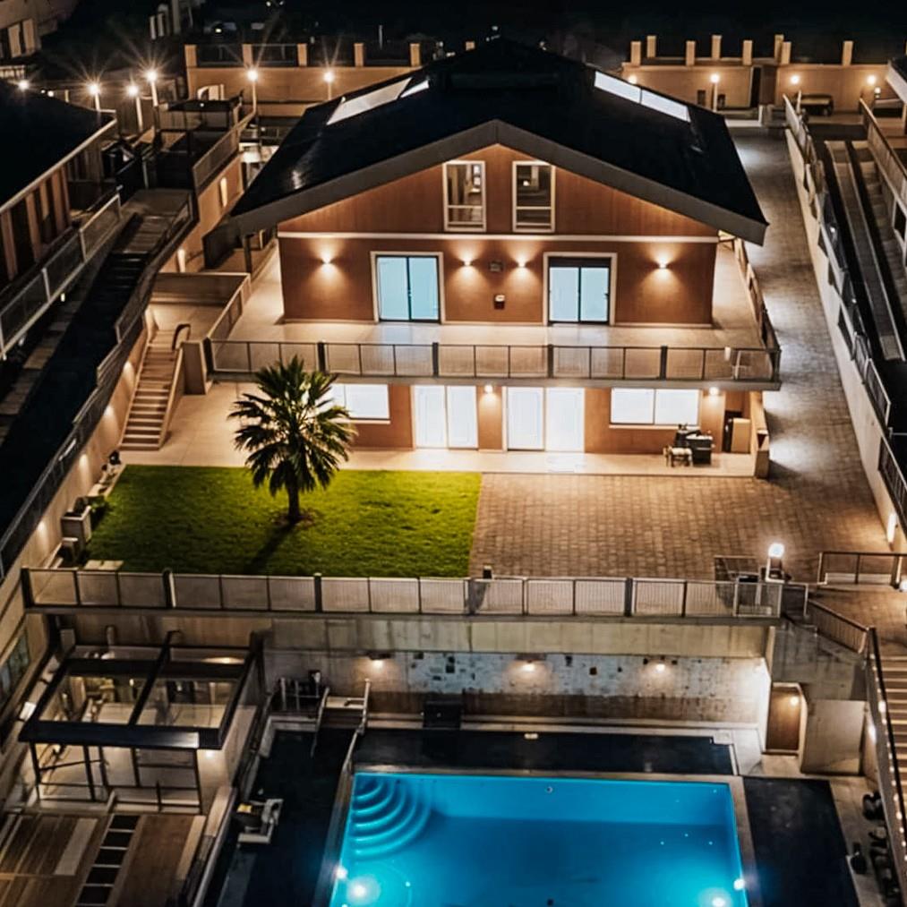 Elegant Villa with Pool in Sicily's Messina