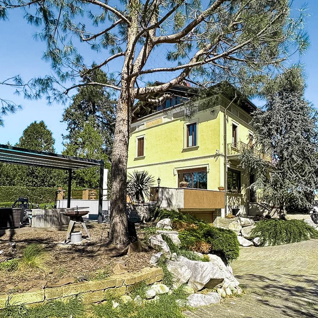 Charming Villa in Morazzone, Lombardy