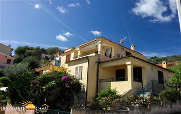 Sardinien San Teodoro – Vier-Wege-Wohnung mit Blick auf das Meer in La Suaredda