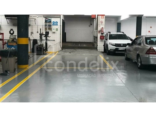 Garagem para venda ao Marquês, Porto