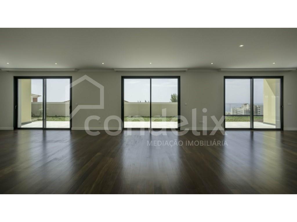 Huis 3 Slaapkamers Triplex Te Koop Funchal