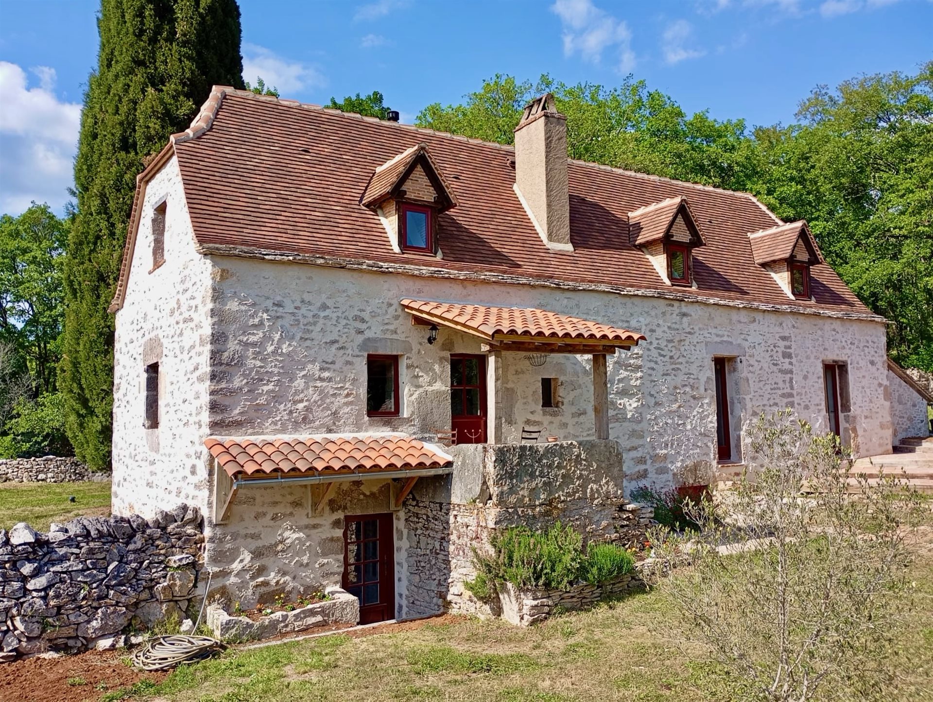 Magnifico Domaine di Carattere nel Cuore del Parco Naturale Causses del Quercy, Vicino a Figeac e Ca