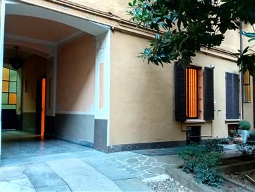 Appartement/Bureau Via Maria Vittoria