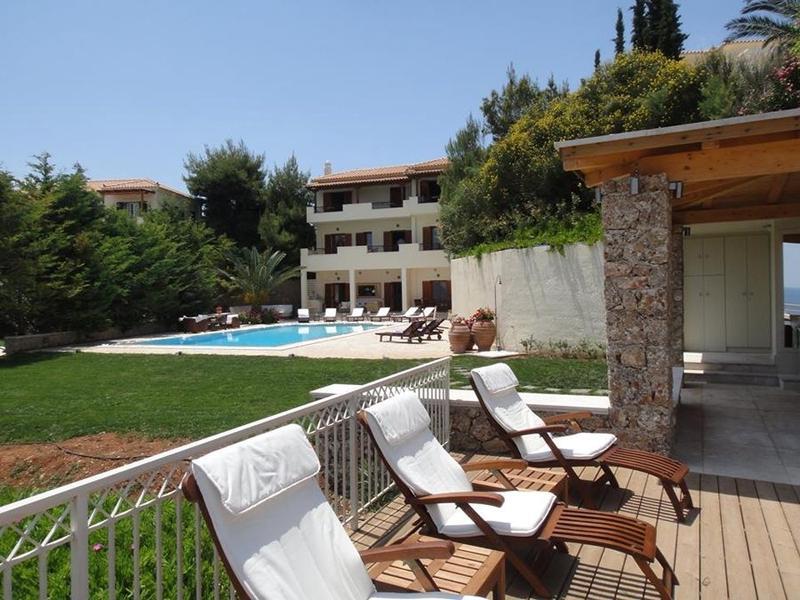 Villa 280sqm, €1.550.000, Peloponnese