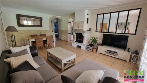 Orange Sud-Est - A Vendre Villa Plain Pied Prete A Emmenager - 4 Chambres, Garage Et Piscine