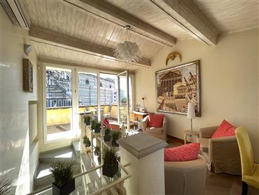 Beautiful penthouse with terrace overlooking the Duomo