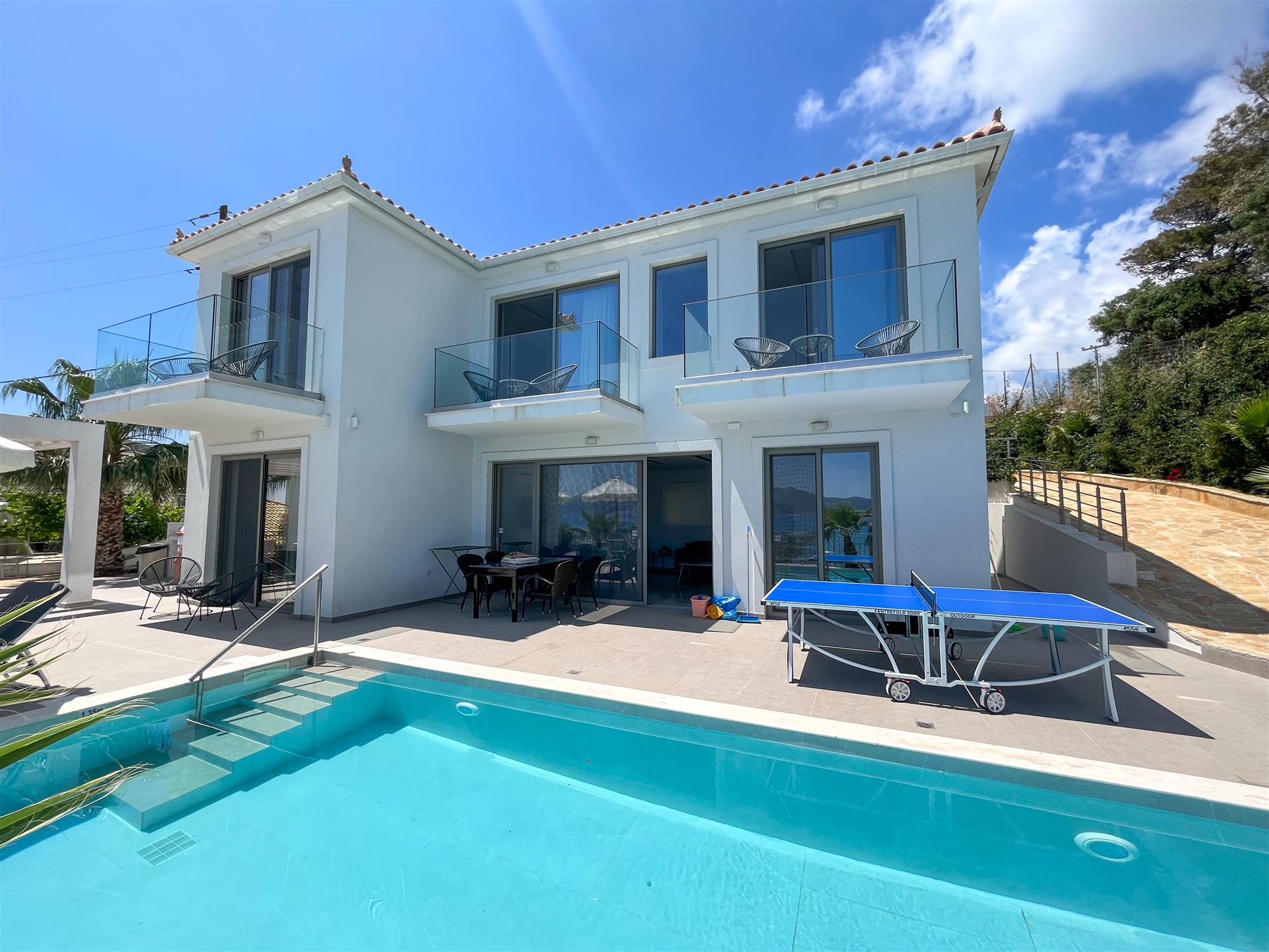 Beachfront luxury villa