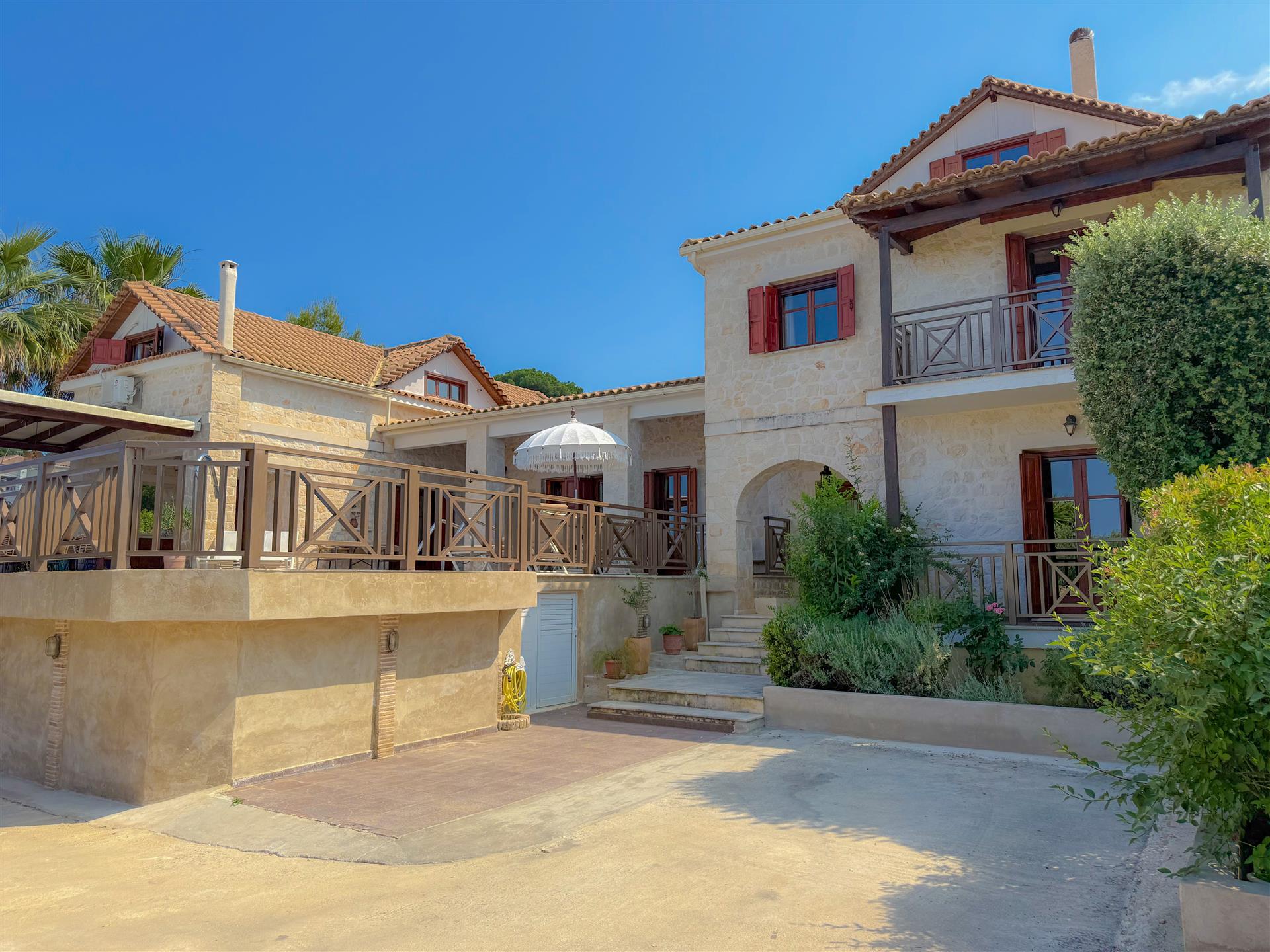 Exceptional stone villa in the Krioniri hills  of Zakynthos