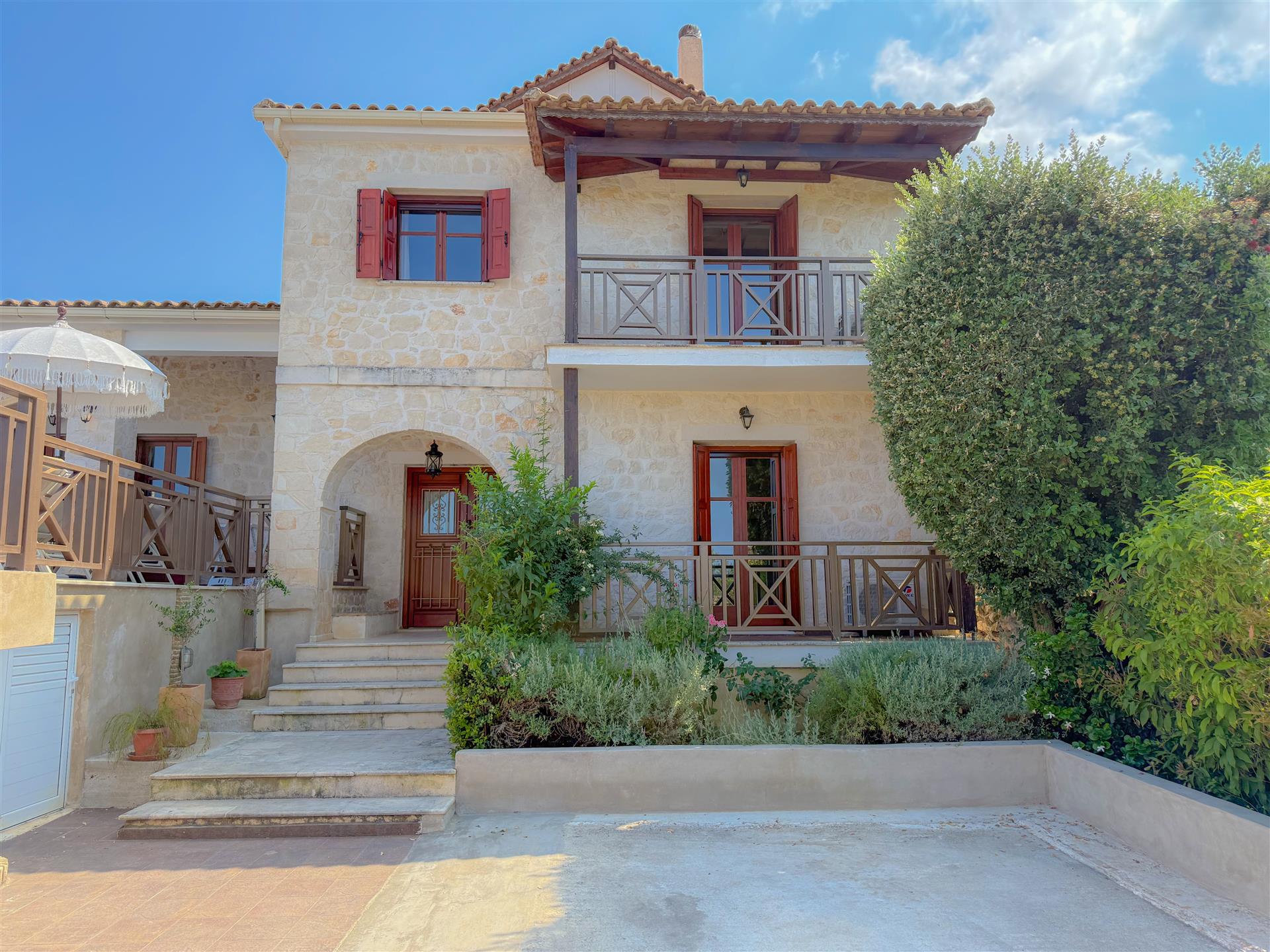 Exceptional stone villa in the Krioniri hills  of Zakynthos