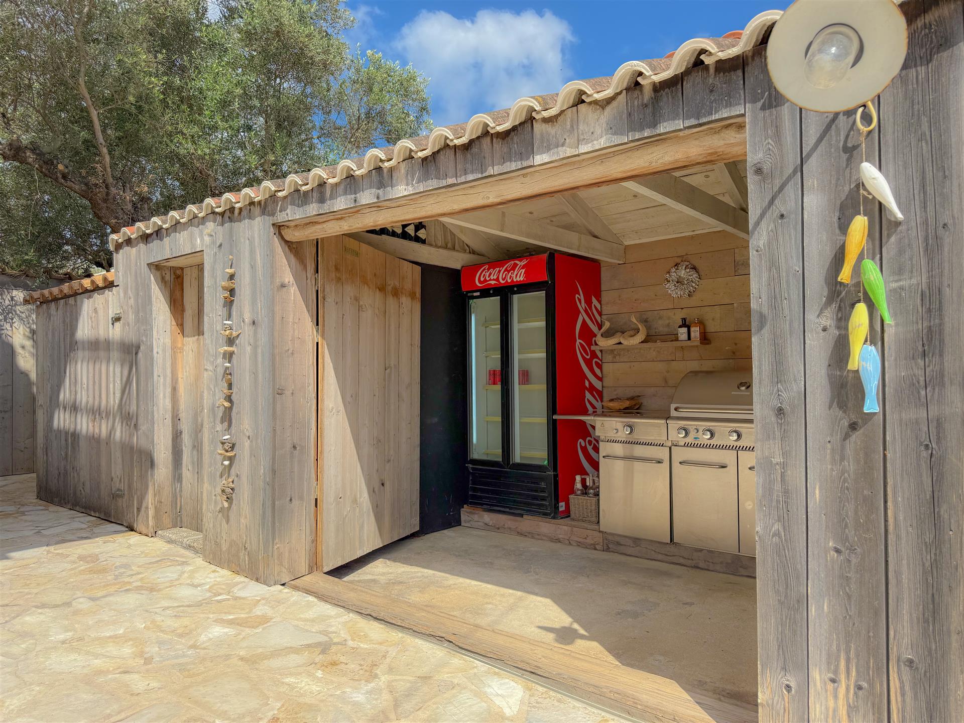 Beautifully renovated sea view property in Planos
