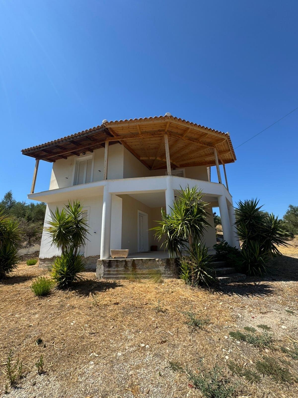4-Bedroom Home in Kato Garakari, Zakynthos