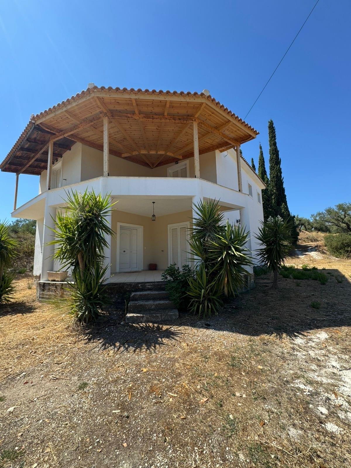 4-Bedroom Home in Kato Garakari, Zakynthos