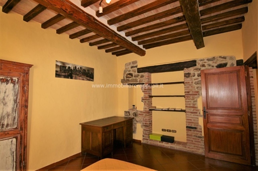 Lucignano Wohnung von 144 Quadratmetern zum Verkauf in der