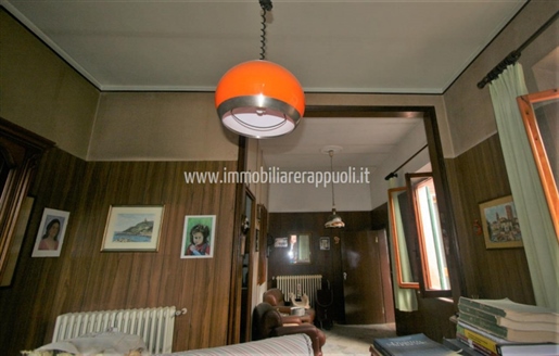 Bettolle sale townhouse of 247 square meters