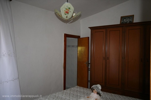 Guazzino on sale townhouse of 74 square meters