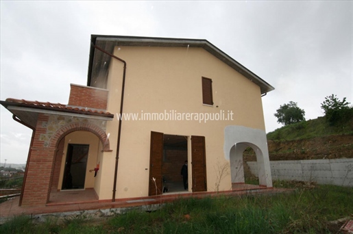 Sinalunga on sale house of 160 square meters