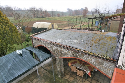 Cortona on sale portion of farmhouse of 244 square meters