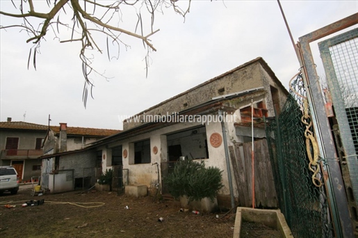 Lucignano zum Verkauf Einfamilienhaus von 205 Quadratmetern