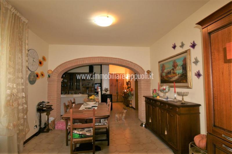 Asciano on sale apartment at the second floor of 126 squar