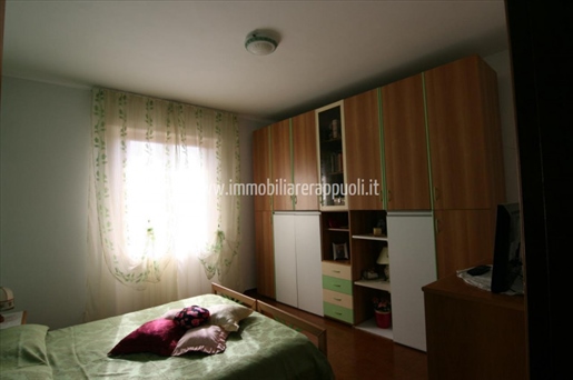 Asciano on sale apartment at the second floor of 126 squar