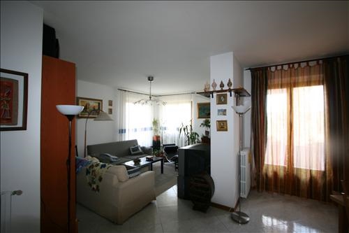 On sale apartment at the first floor with independent entr
