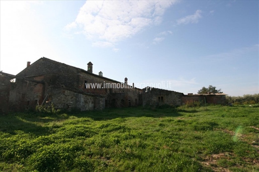Asciano on sale in a panoramic position renovated farmhous