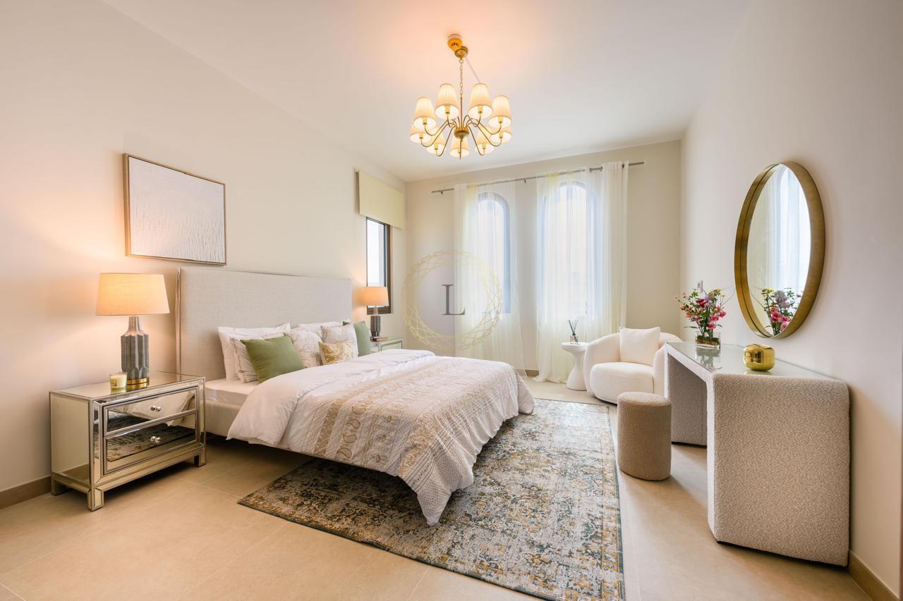 5Br Villa | Lake View | Bloom Living Almeria