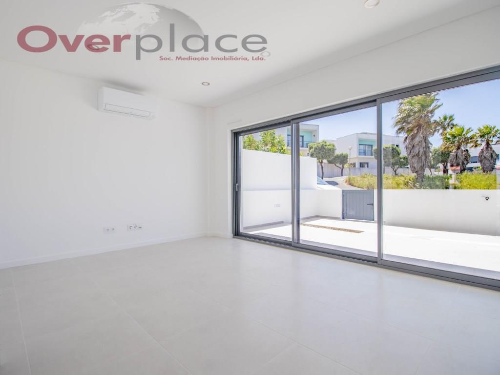 Purchase: House (2530)