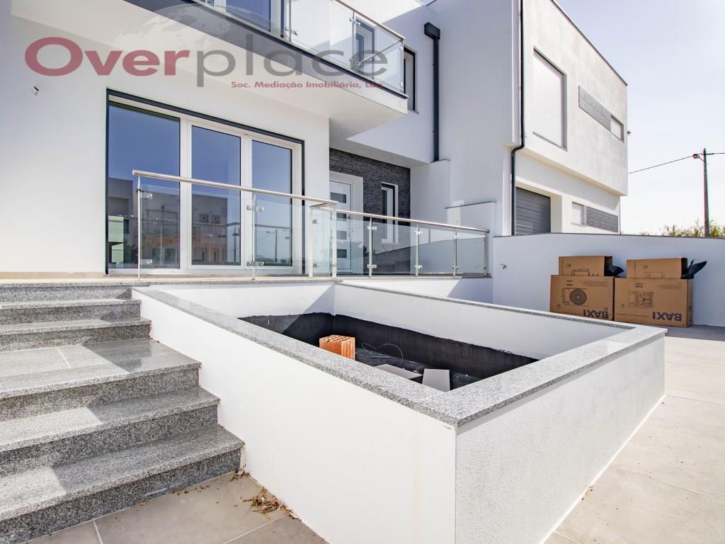 Purchase: House (2530)