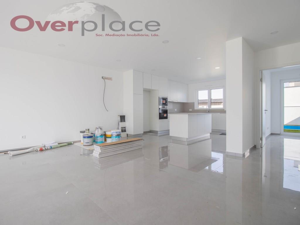 Purchase: House (2530)
