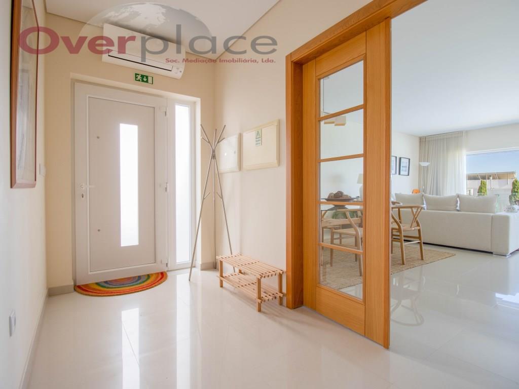 Purchase: House (2530)